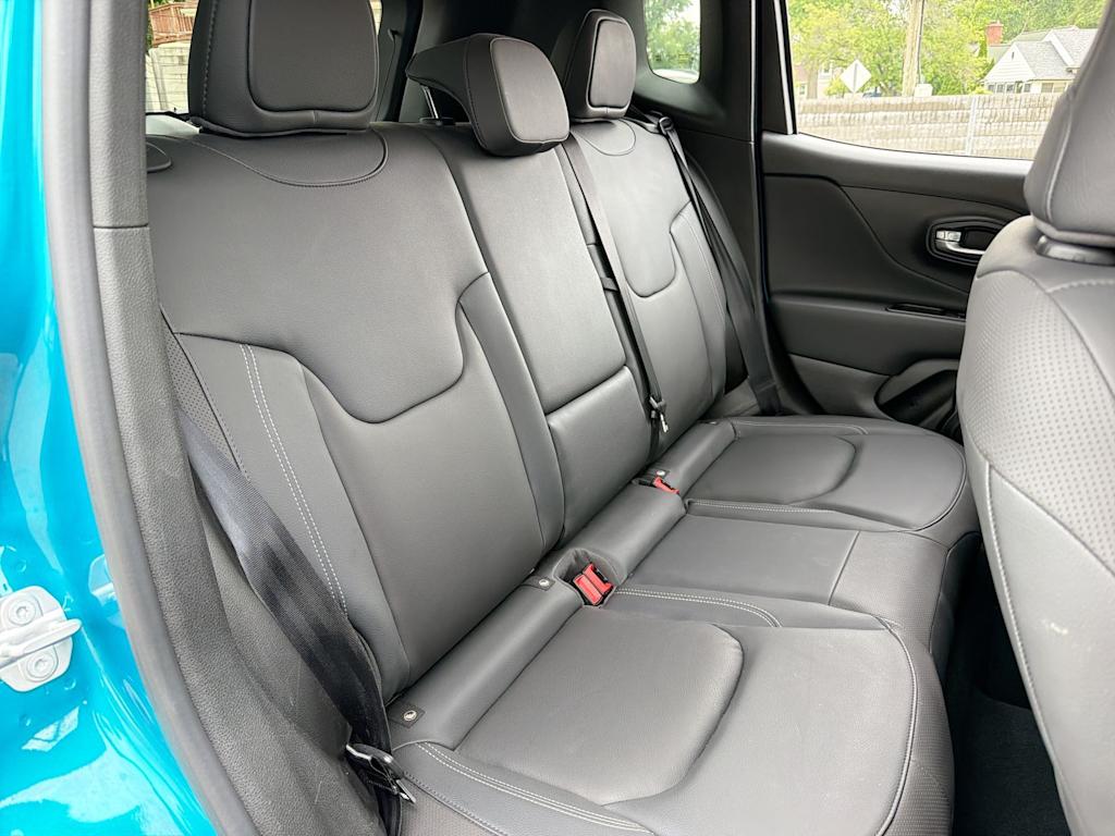 Thumbnail: 2021 Jeep Renegade - 26