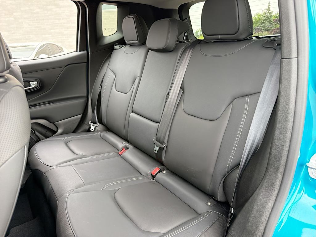 Thumbnail: 2021 Jeep Renegade - 25