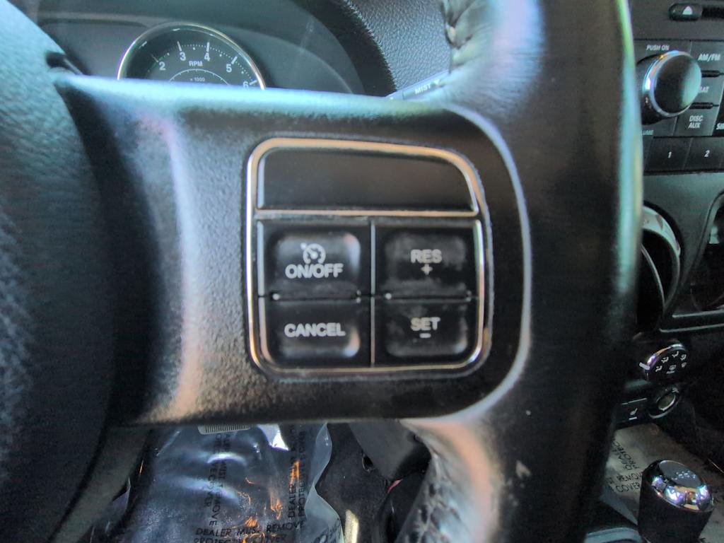 Thumbnail: 2017 Jeep Wrangler - 28
