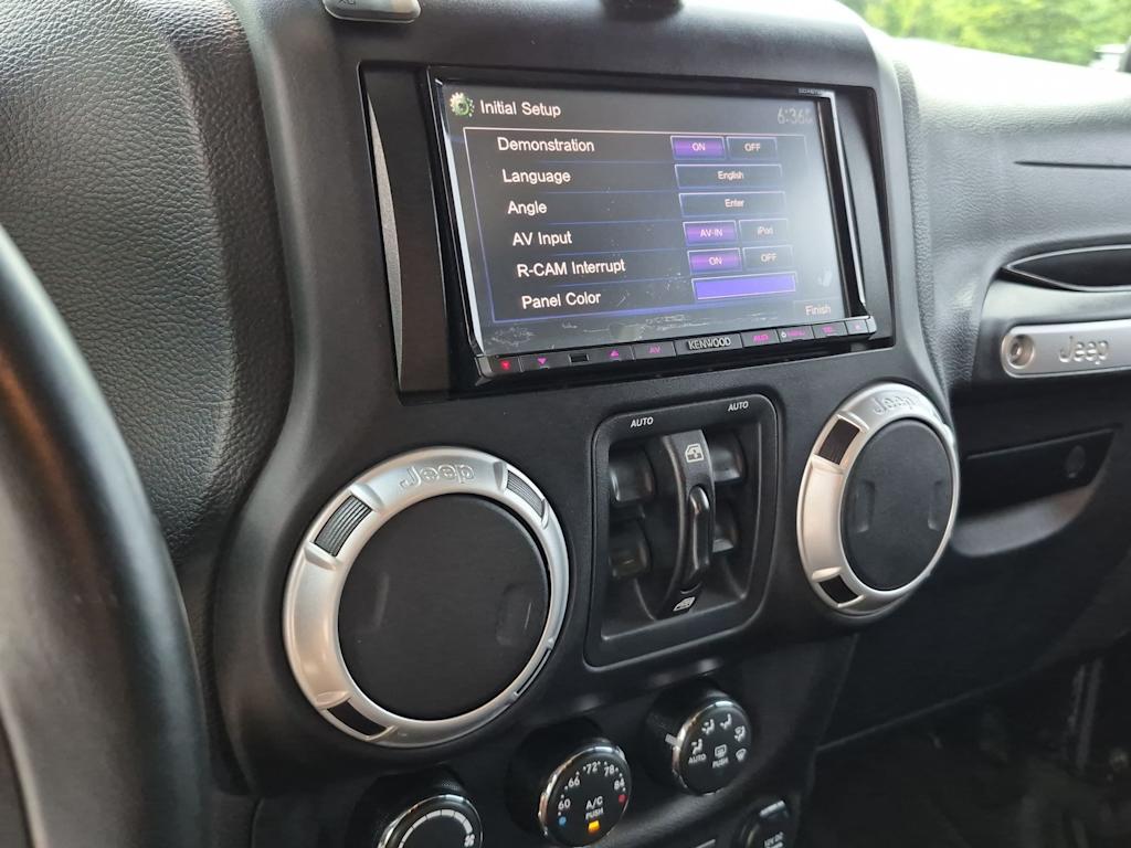 Thumbnail: 2014 Jeep Wrangler - 13