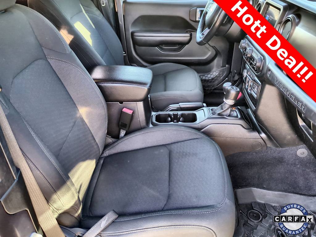 Thumbnail: 2021 Jeep Wrangler - 23