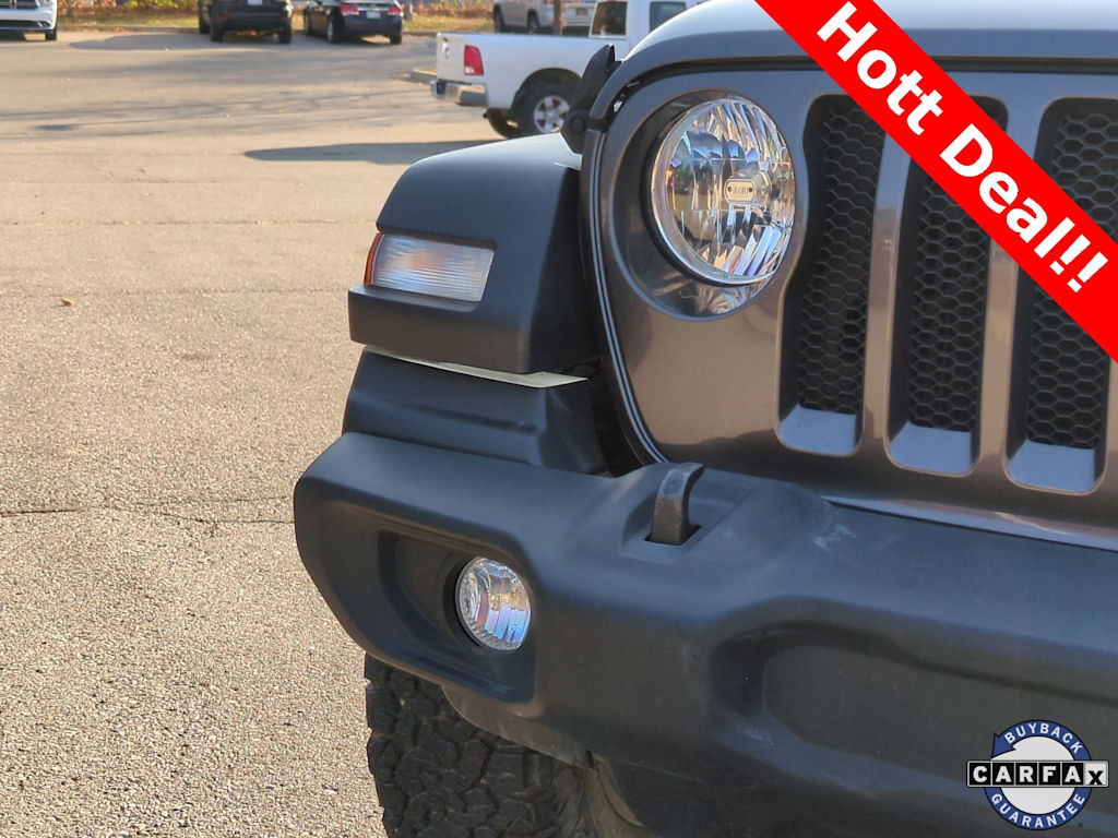 Thumbnail: 2021 Jeep Wrangler - 9