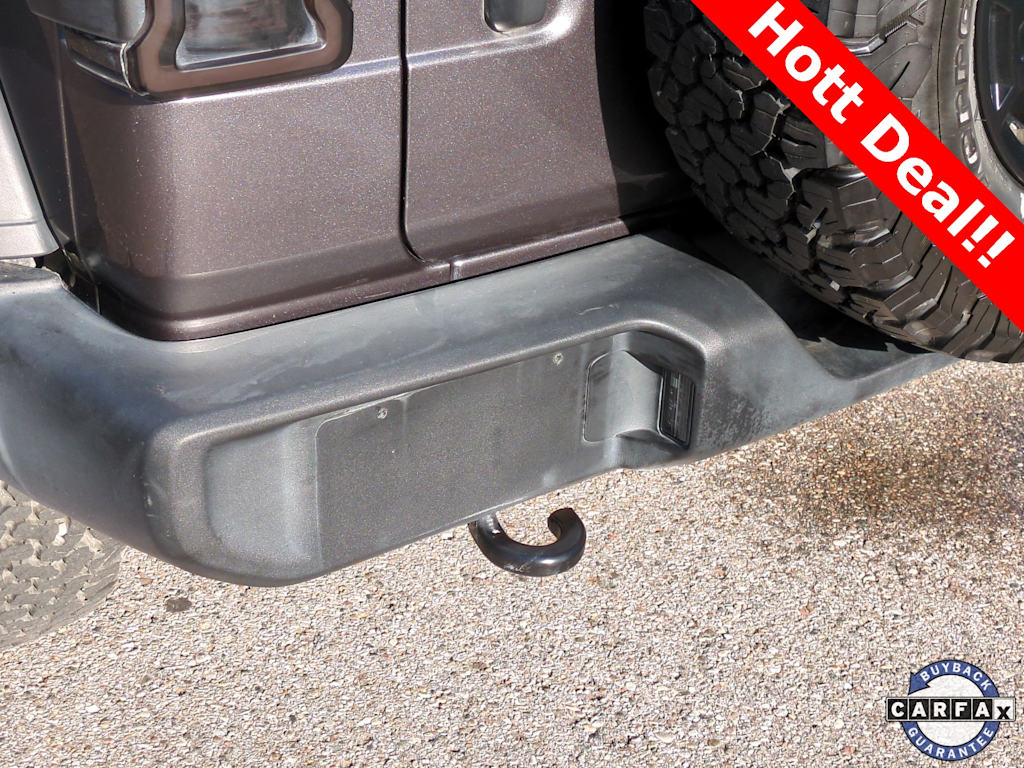 Thumbnail: 2021 Jeep Wrangler - 32