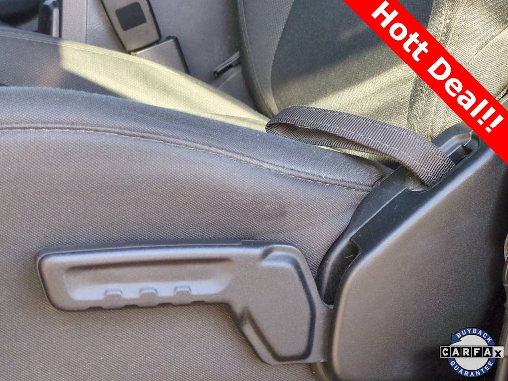 Thumbnail: 2021 Jeep Wrangler - 22