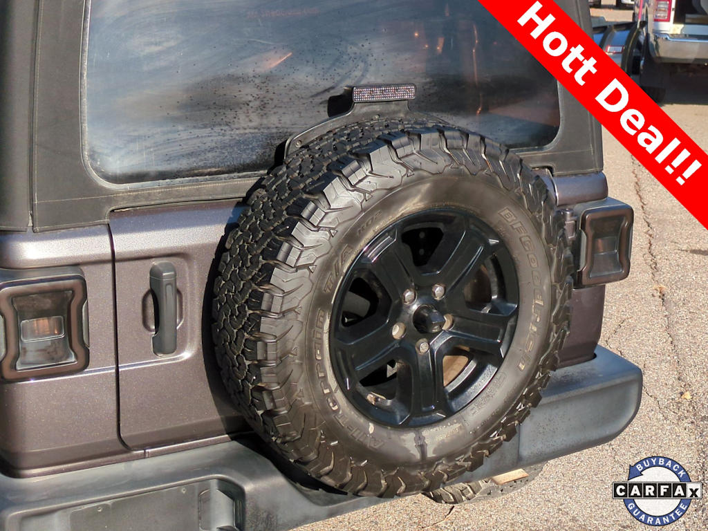 Thumbnail: 2021 Jeep Wrangler - 36