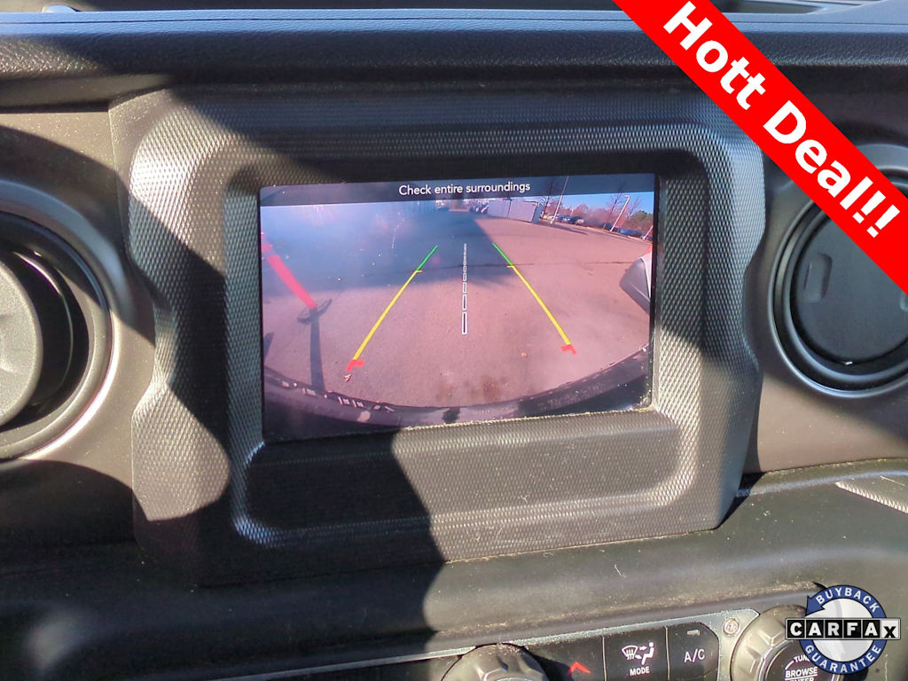 Thumbnail: 2021 Jeep Wrangler - 28