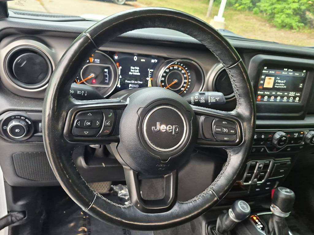 Thumbnail: 2021 Jeep Wrangler - 14