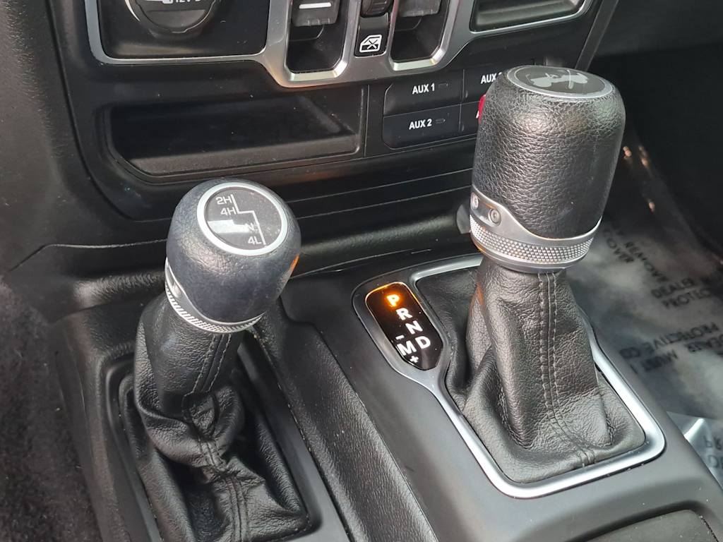 Thumbnail: 2021 Jeep Wrangler - 16
