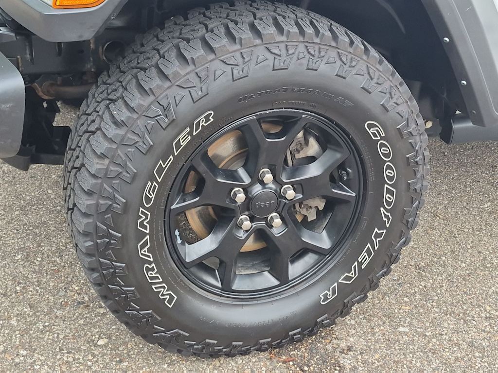 Thumbnail: 2021 Jeep Wrangler - 8