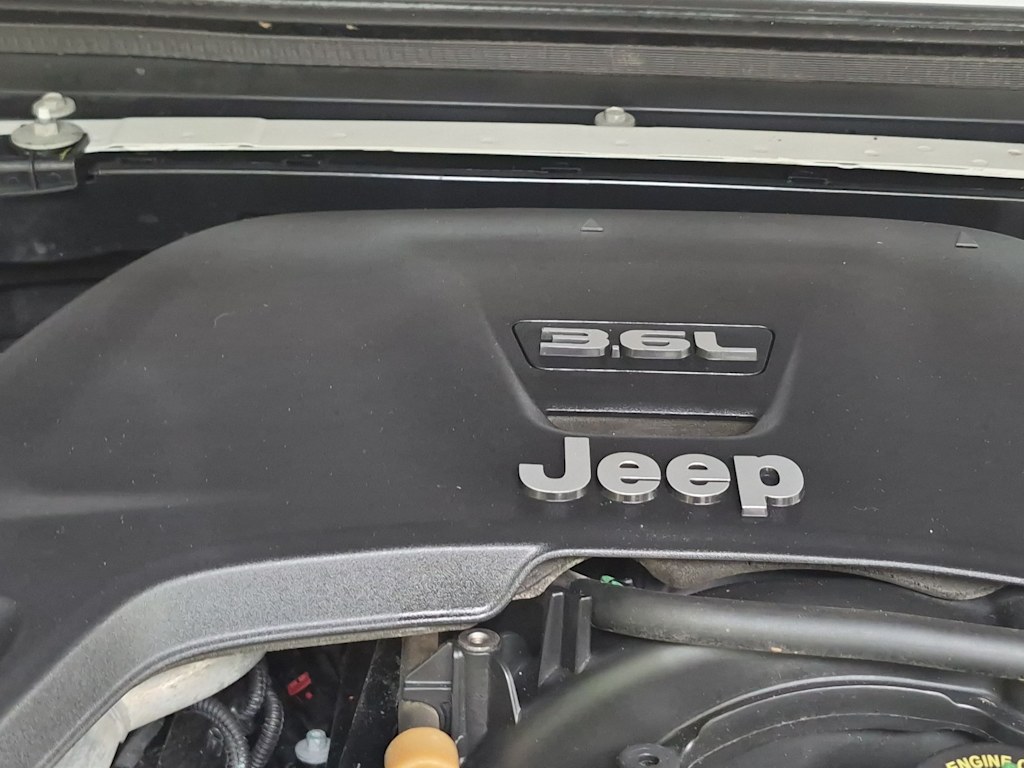 Thumbnail: 2021 Jeep Wrangler - 9