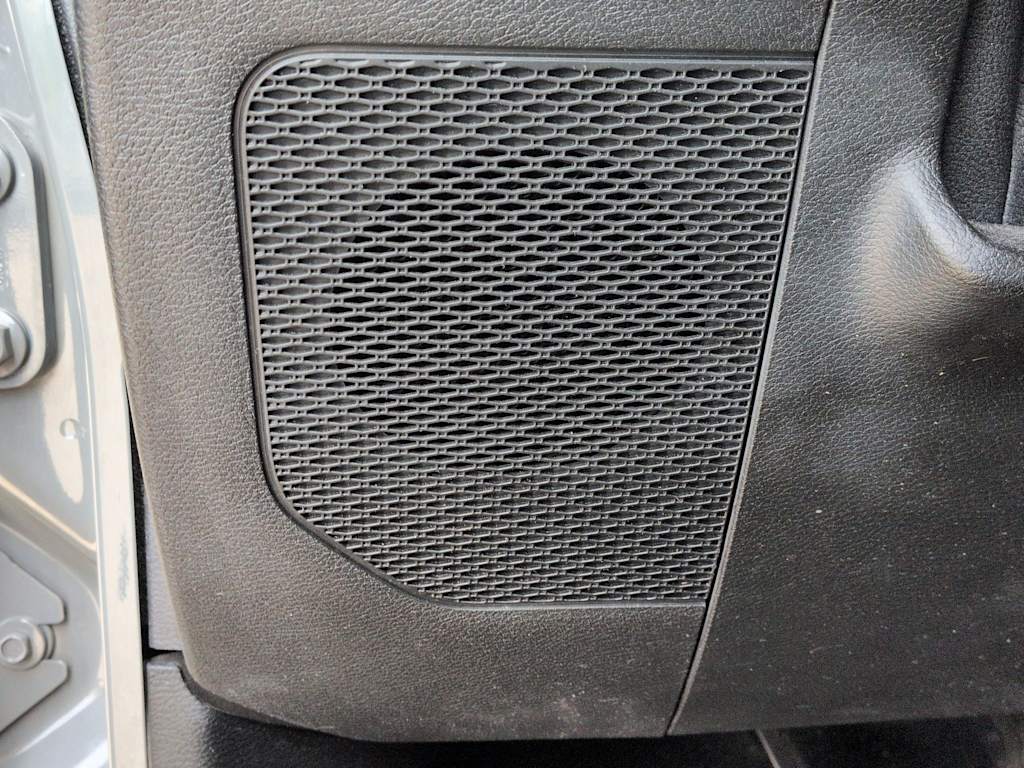 Thumbnail: 2021 Jeep Wrangler - 31
