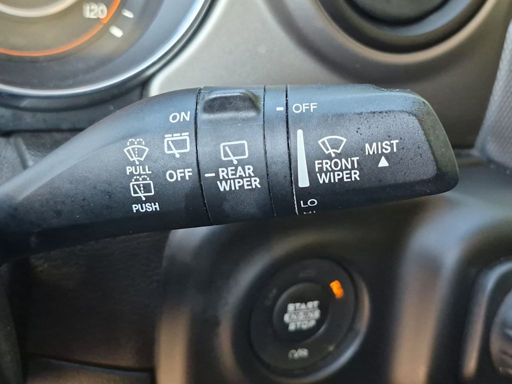 Thumbnail: 2019 Jeep Wrangler - 31