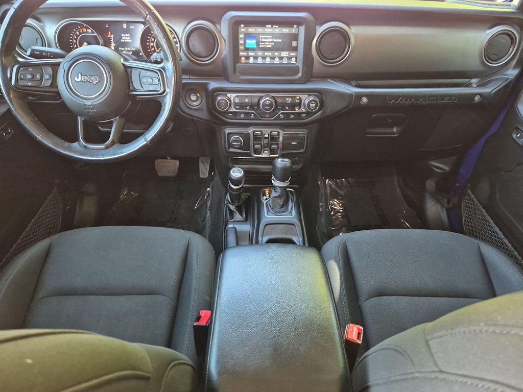 Thumbnail: 2019 Jeep Wrangler - 10