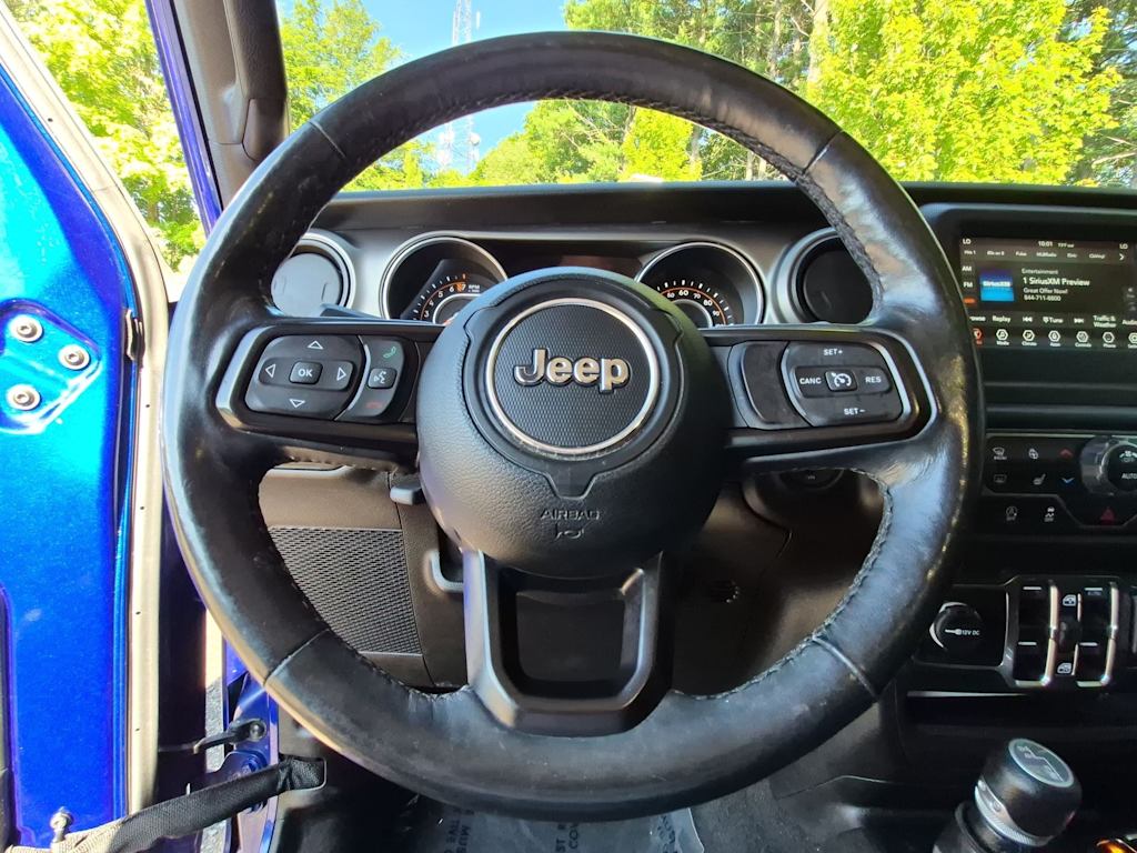 Thumbnail: 2019 Jeep Wrangler - 14