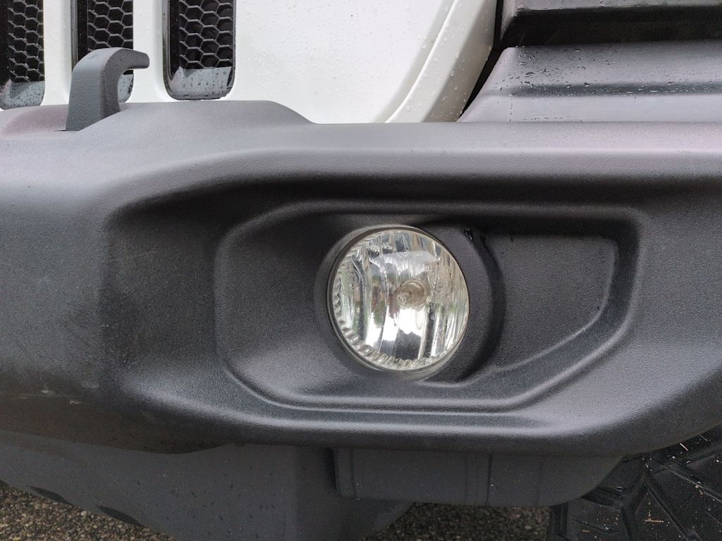 Thumbnail: 2019 Jeep Wrangler - 7