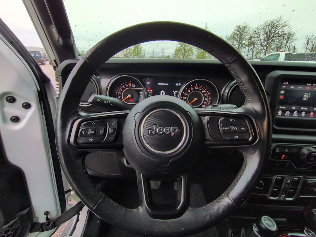 Thumbnail: 2019 Jeep Wrangler - 13