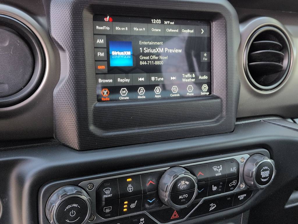 Thumbnail: 2021 Jeep Wrangler - 13