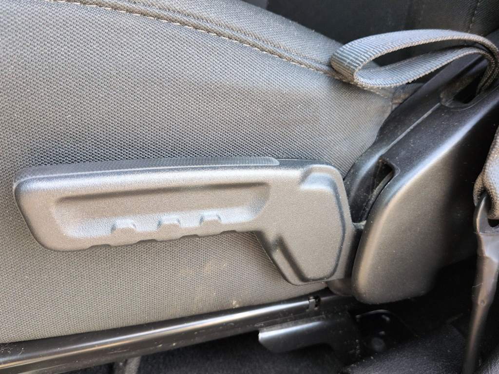 Thumbnail: 2021 Jeep Wrangler - 25