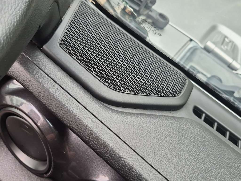 Thumbnail: 2020 Jeep Wrangler - 33