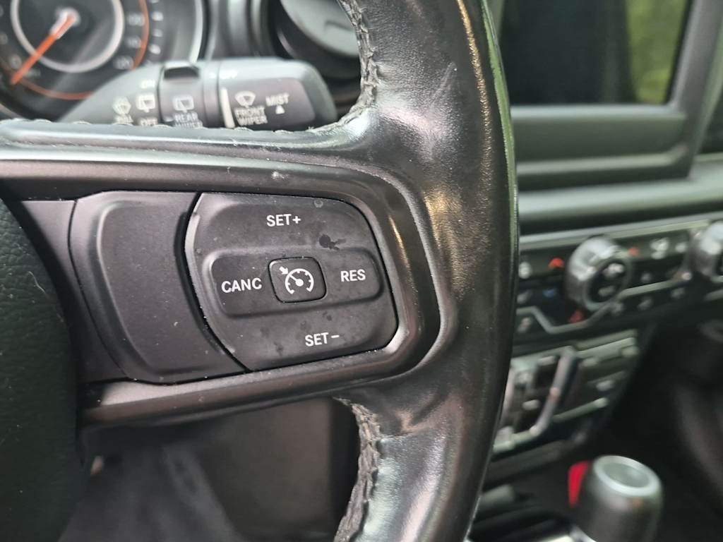 Thumbnail: 2020 Jeep Wrangler - 30