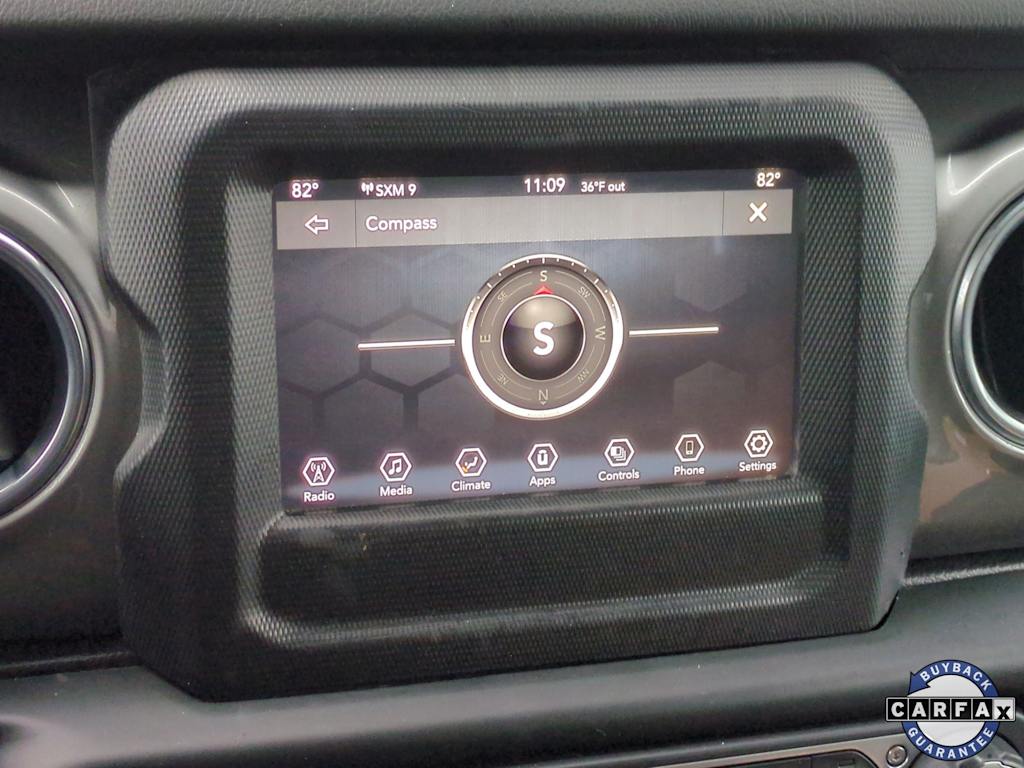 Thumbnail: 2021 Jeep Wrangler - 31