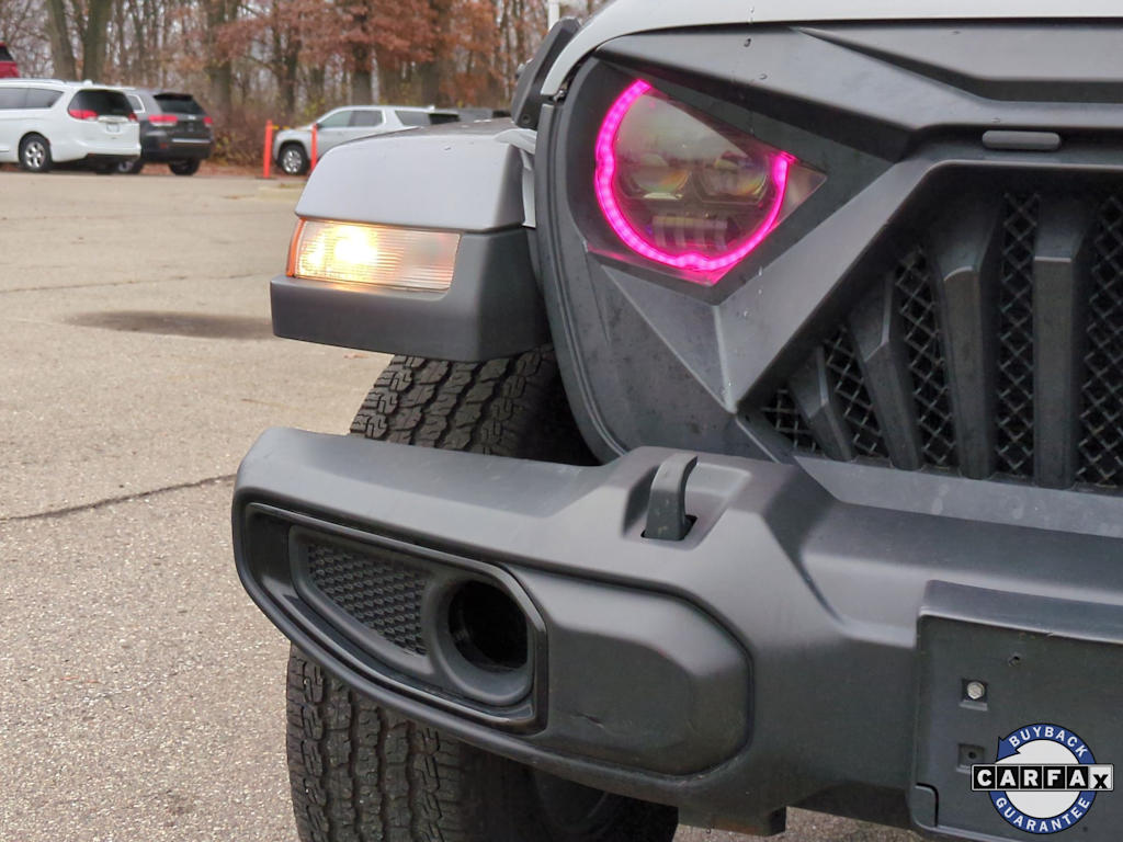 Thumbnail: 2021 Jeep Wrangler - 23