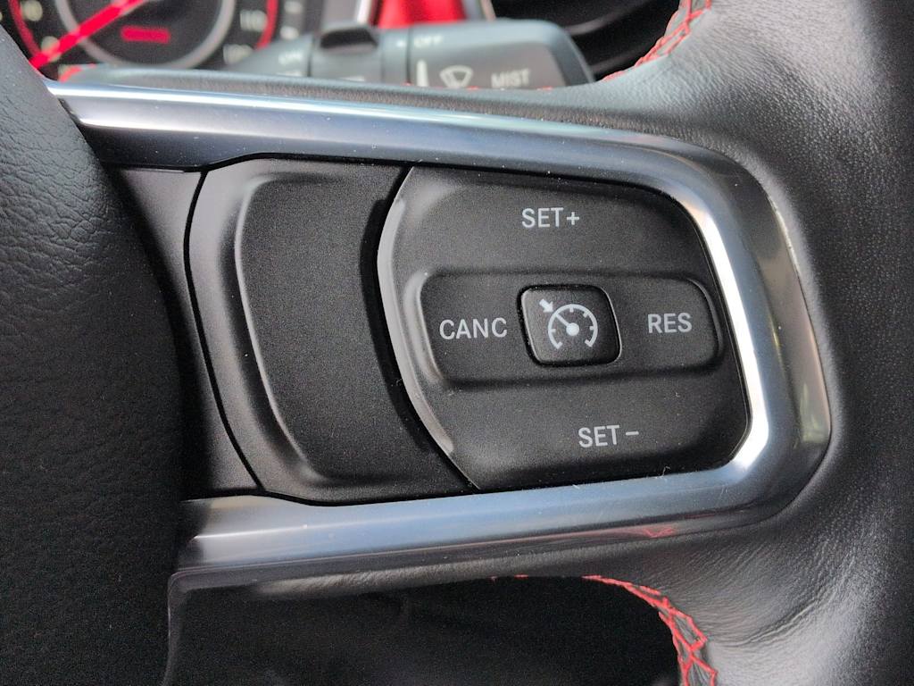 Thumbnail: 2018 Jeep Wrangler - 29