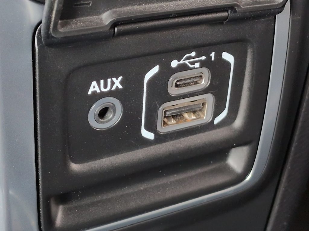 Thumbnail: 2018 Jeep Wrangler - 34
