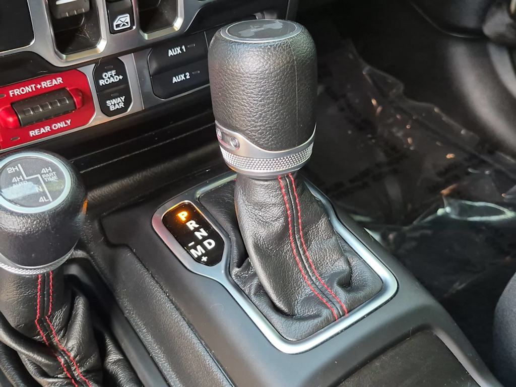 Thumbnail: 2023 Jeep Wrangler - 14