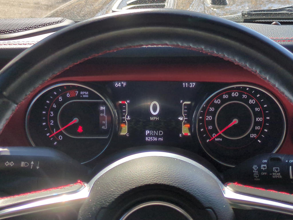 Thumbnail: 2018 Jeep Wrangler - 16