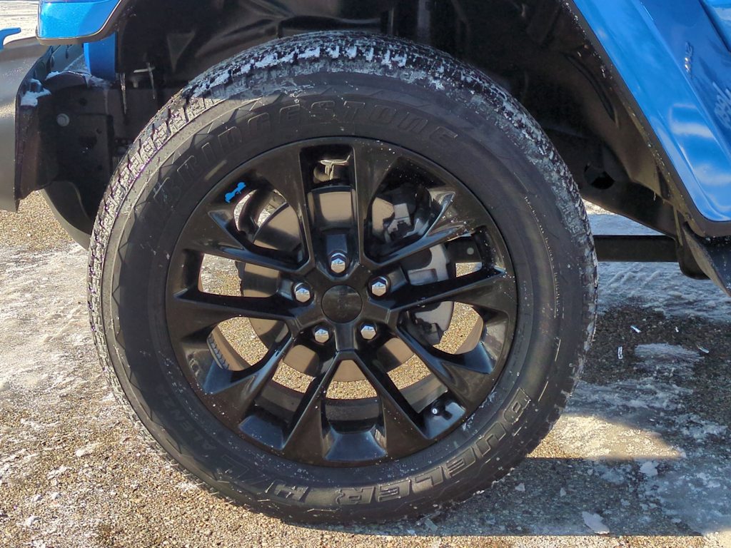 Thumbnail: 2023 Jeep Wrangler - 8