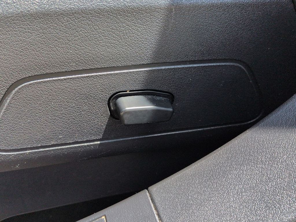 Thumbnail: 2016 Jeep Compass - 24
