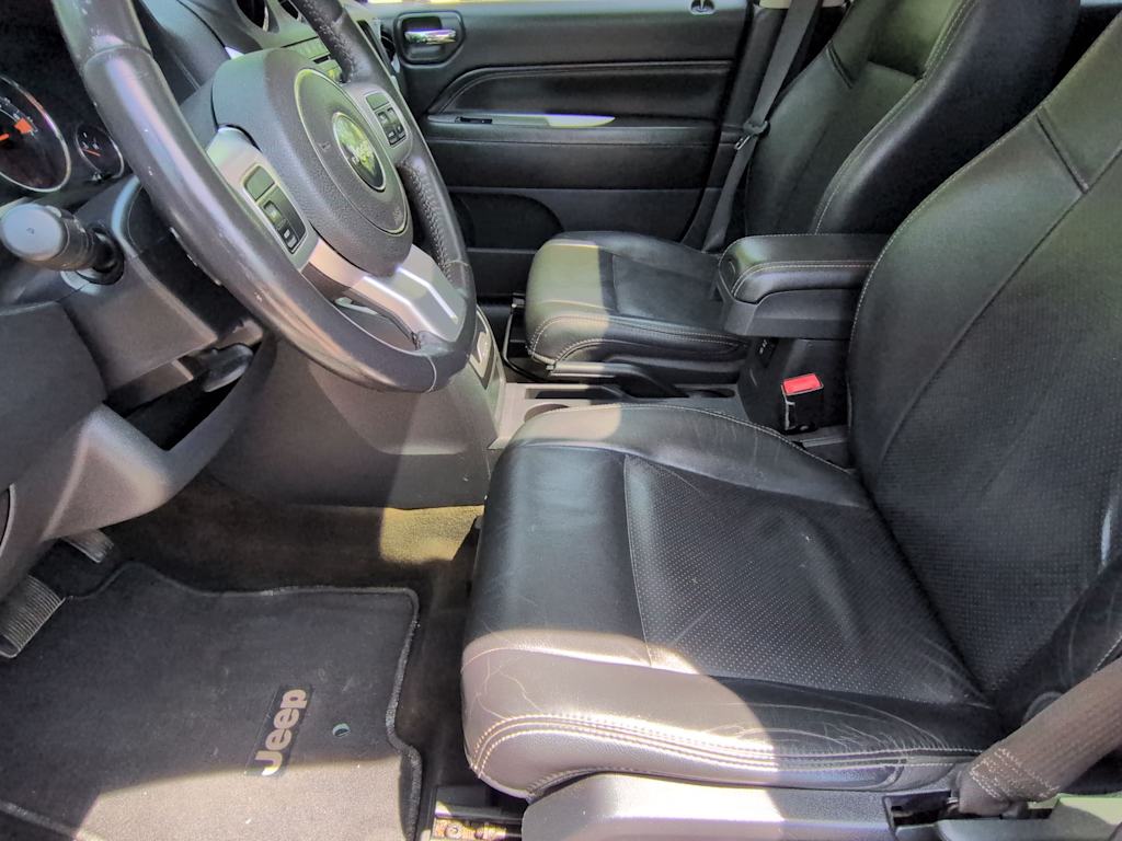 Thumbnail: 2016 Jeep Compass - 10