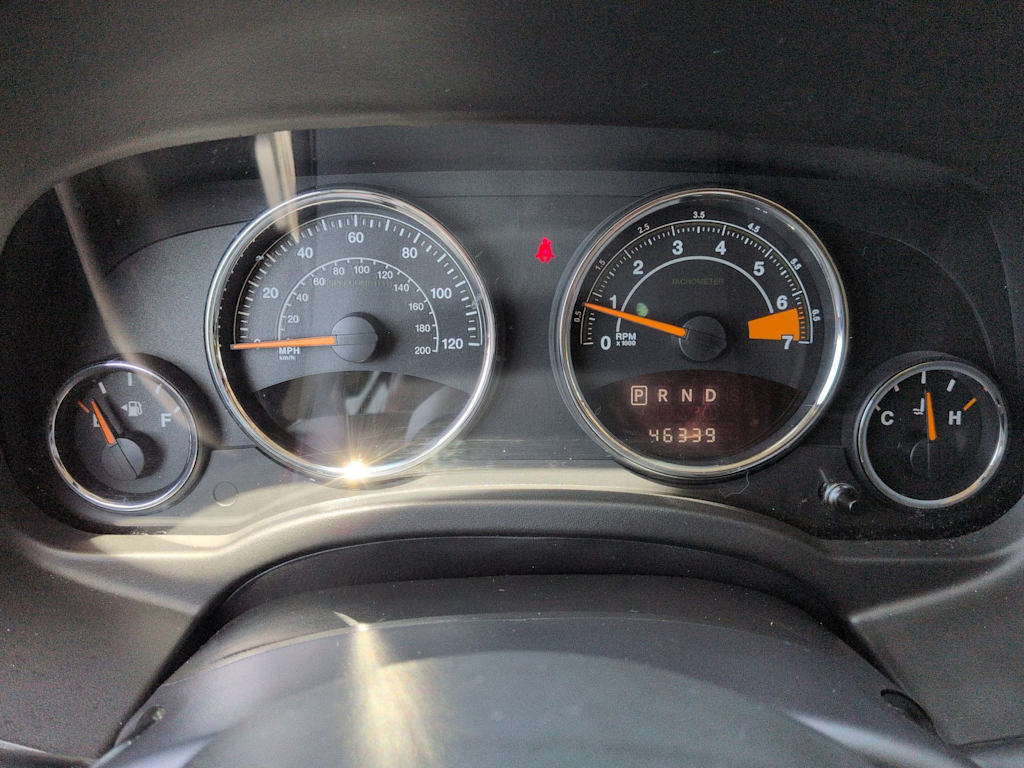 Thumbnail: 2016 Jeep Compass - 16