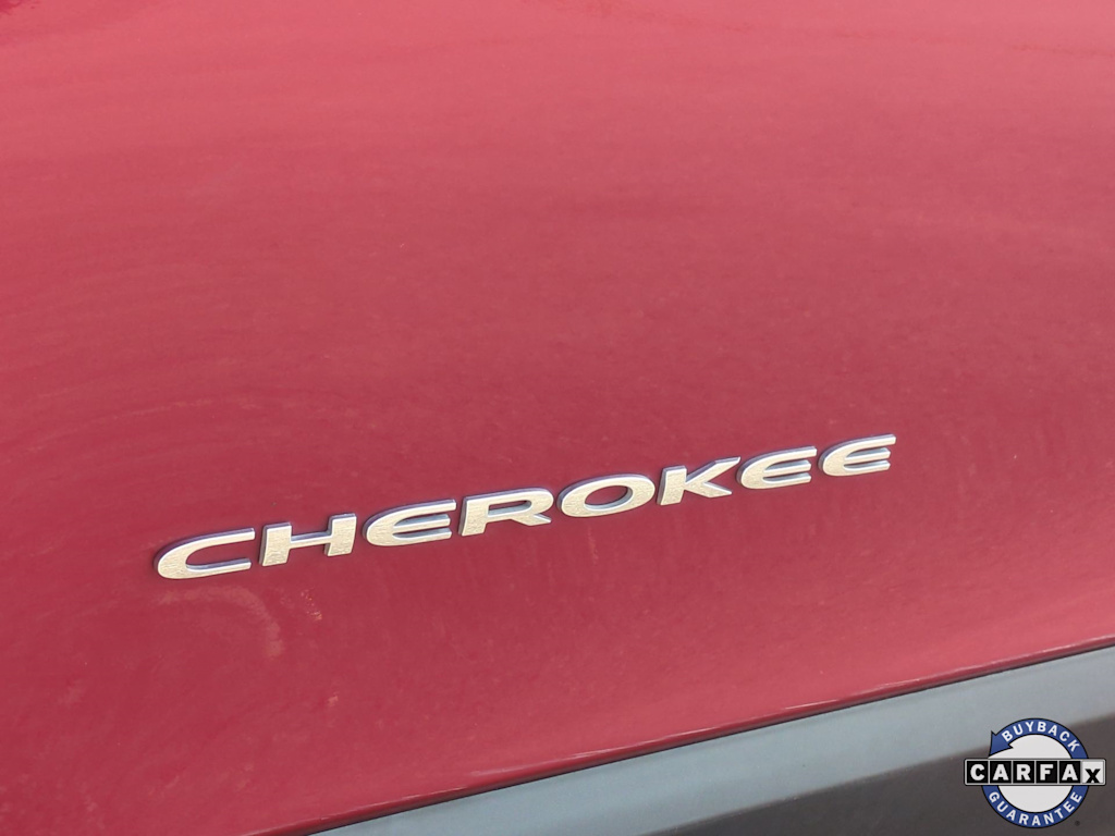 Thumbnail: 2017 Jeep Cherokee - 26