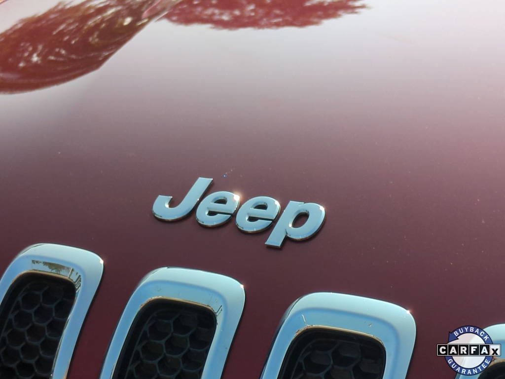 Thumbnail: 2017 Jeep Cherokee - 7