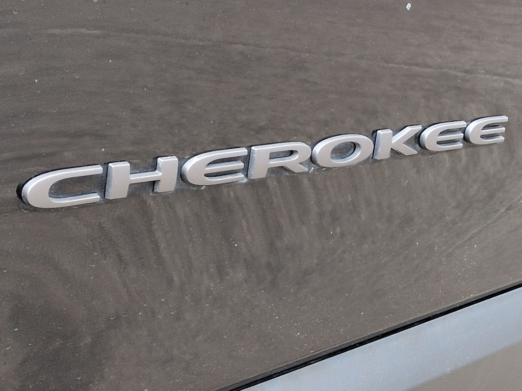 Thumbnail: 2019 Jeep Cherokee - 26