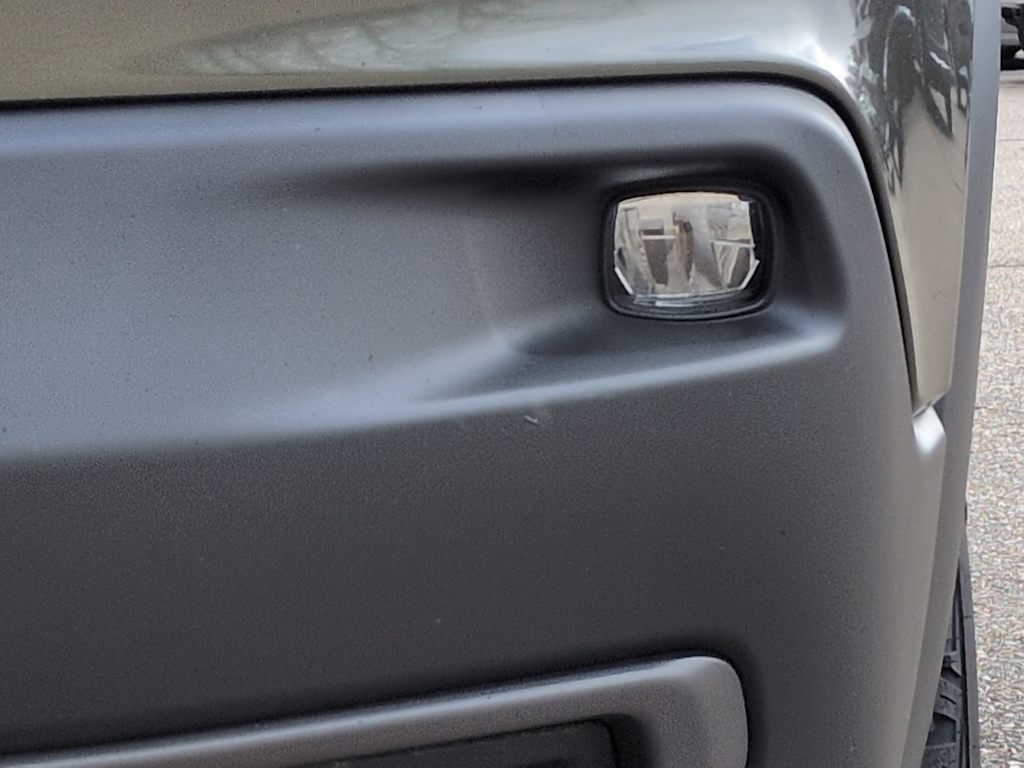 Thumbnail: 2021 Jeep Cherokee - 24