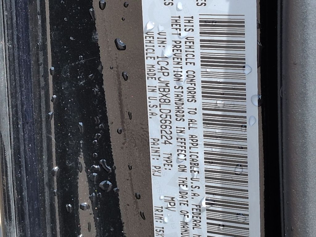 Thumbnail: 2020 Jeep Cherokee - 20