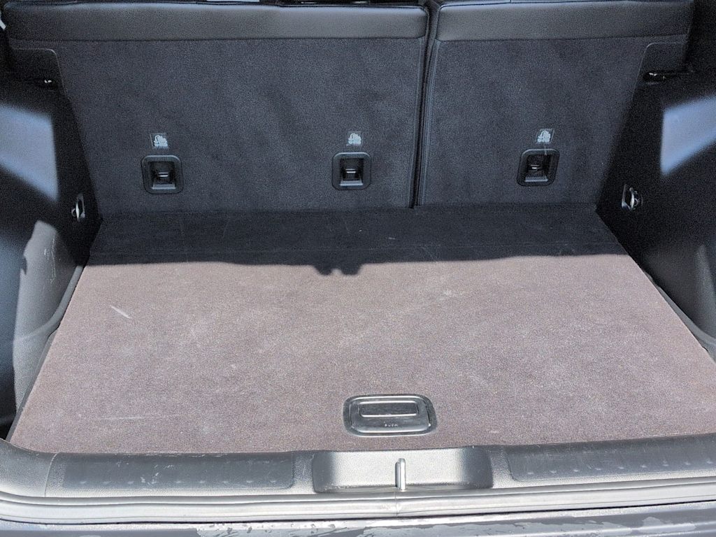 Thumbnail: 2020 Jeep Cherokee - 18