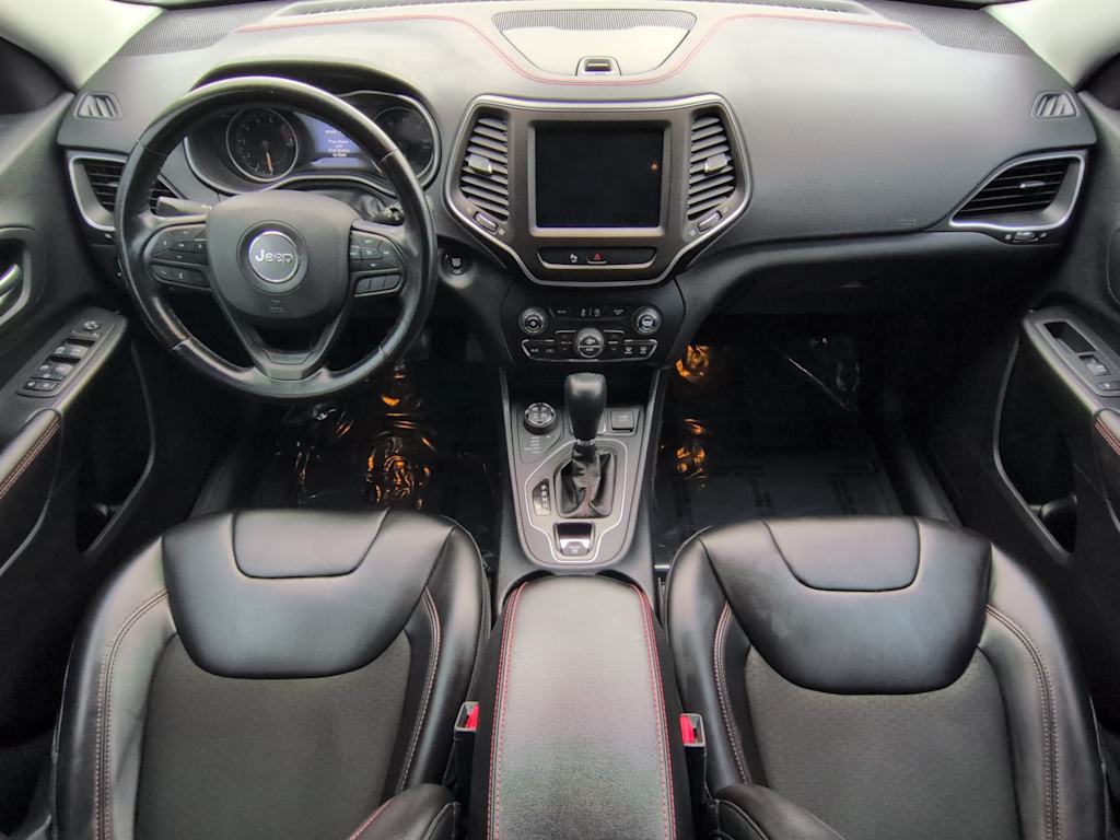 Thumbnail: 2020 Jeep Cherokee - 10