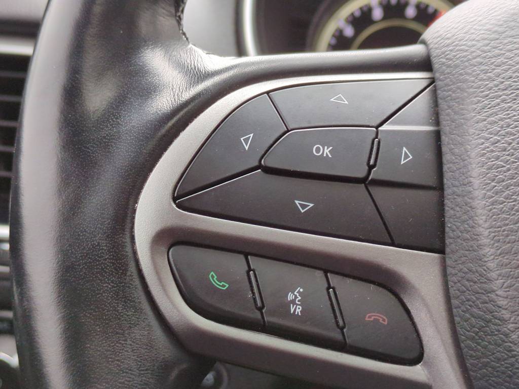 Thumbnail: 2021 Jeep Cherokee - 32