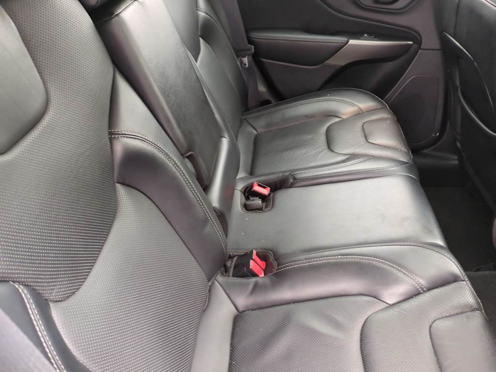 Thumbnail: 2021 Jeep Cherokee - 30