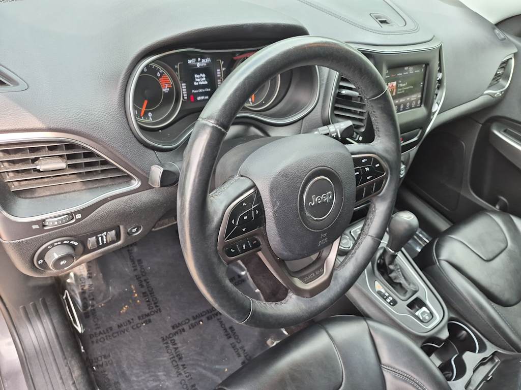 Thumbnail: 2019 Jeep Cherokee - 2