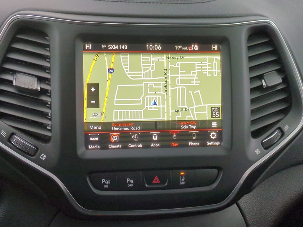 Thumbnail: 2023 Jeep Cherokee - 34