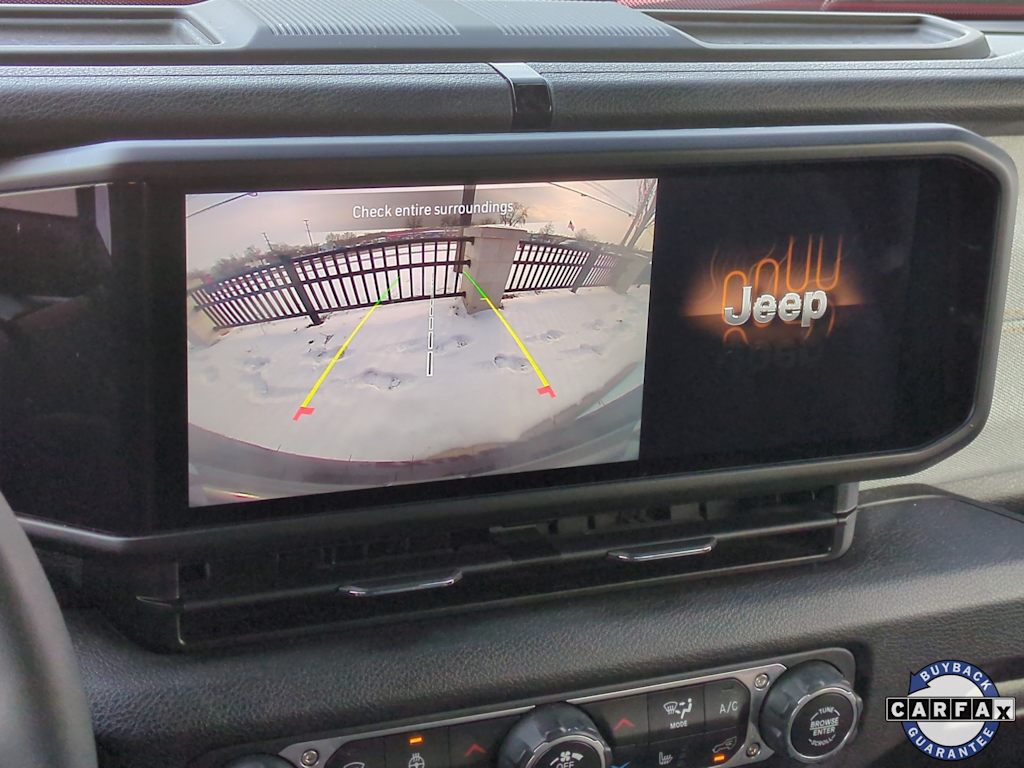 Thumbnail: 2024 Jeep Wrangler - 31