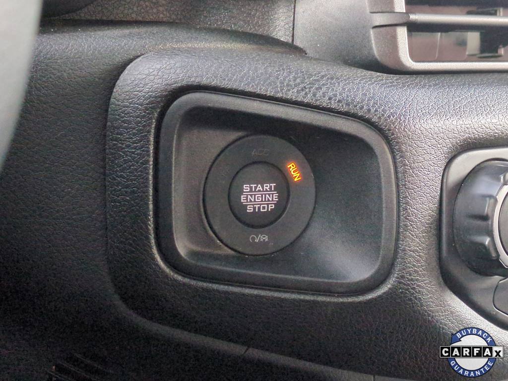 Thumbnail: 2024 Jeep Wrangler - 38