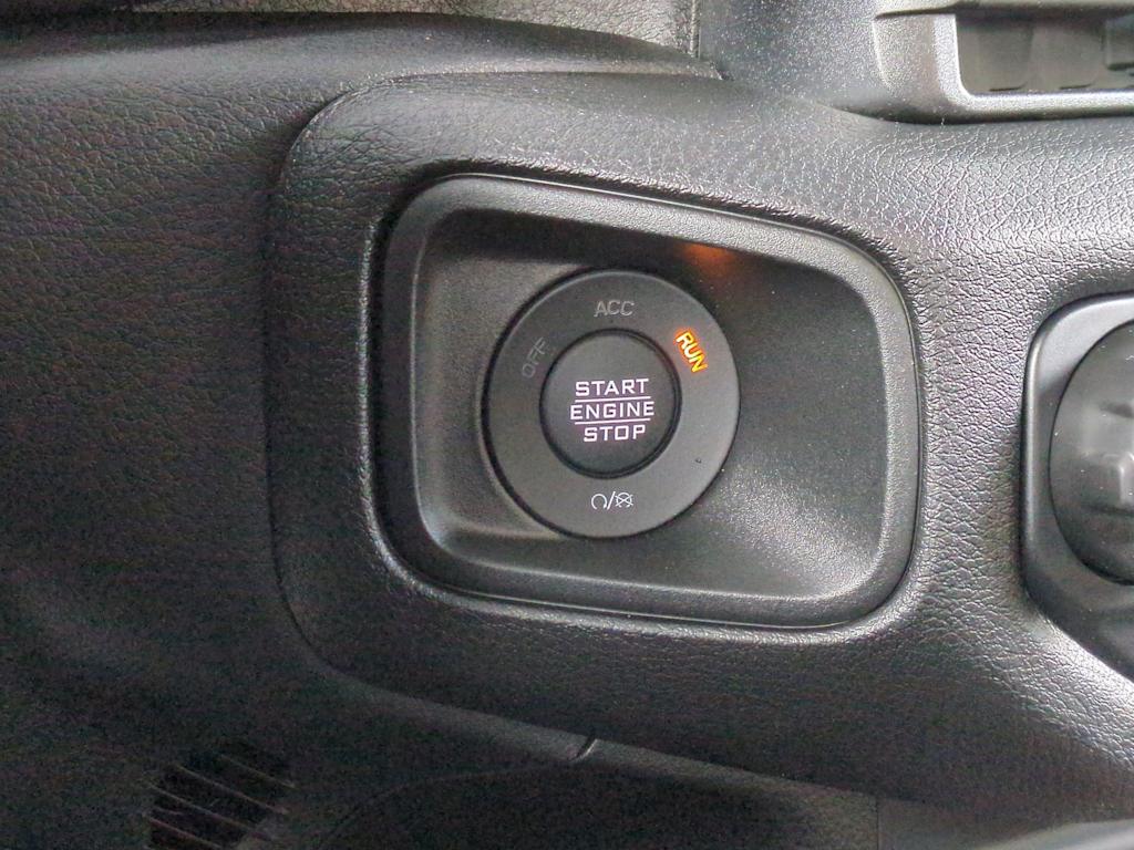 Thumbnail: 2026 Jeep Wrangler - 38