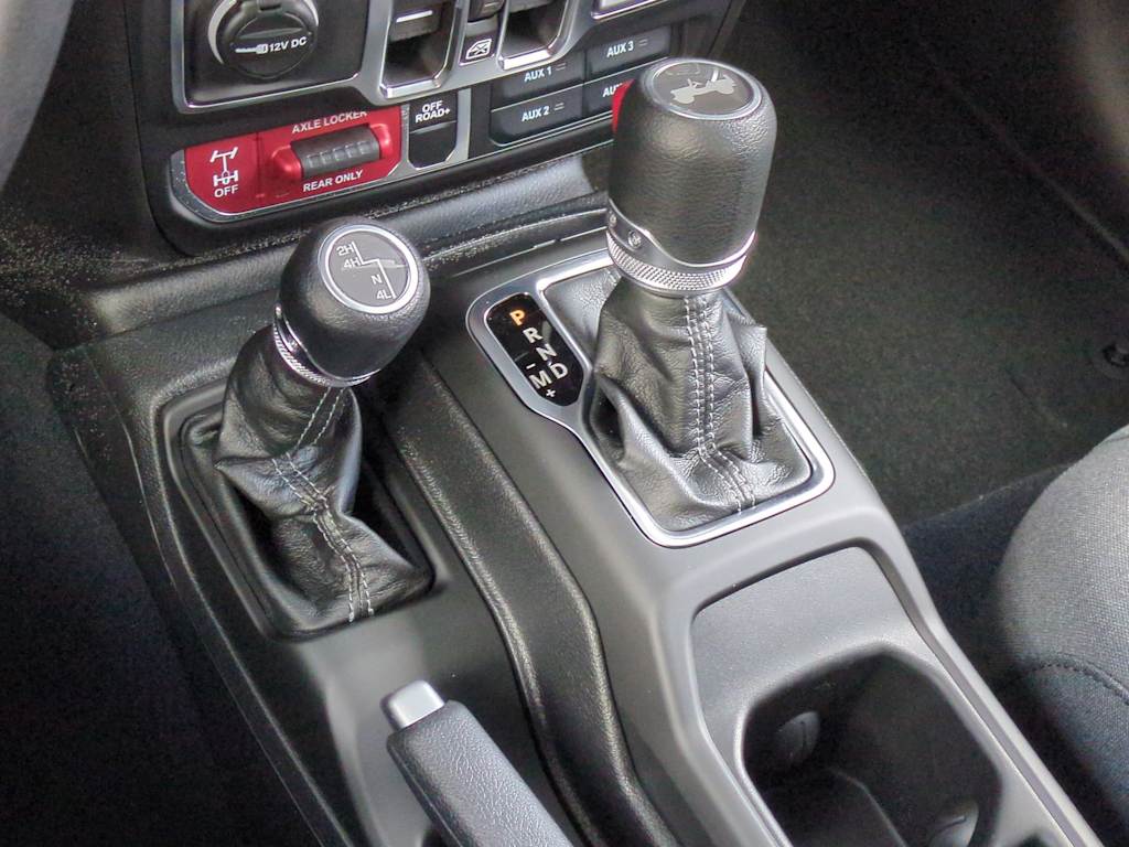 Thumbnail: 2026 Jeep Wrangler - 34