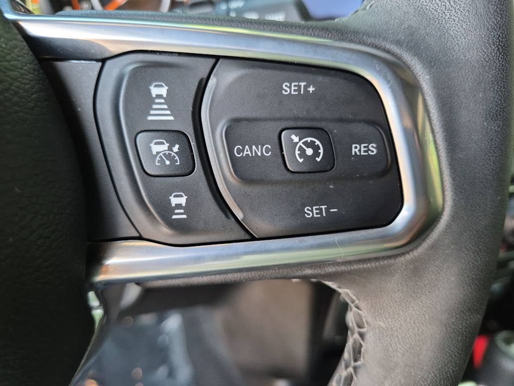 Thumbnail: 2025 Jeep Wrangler - 31